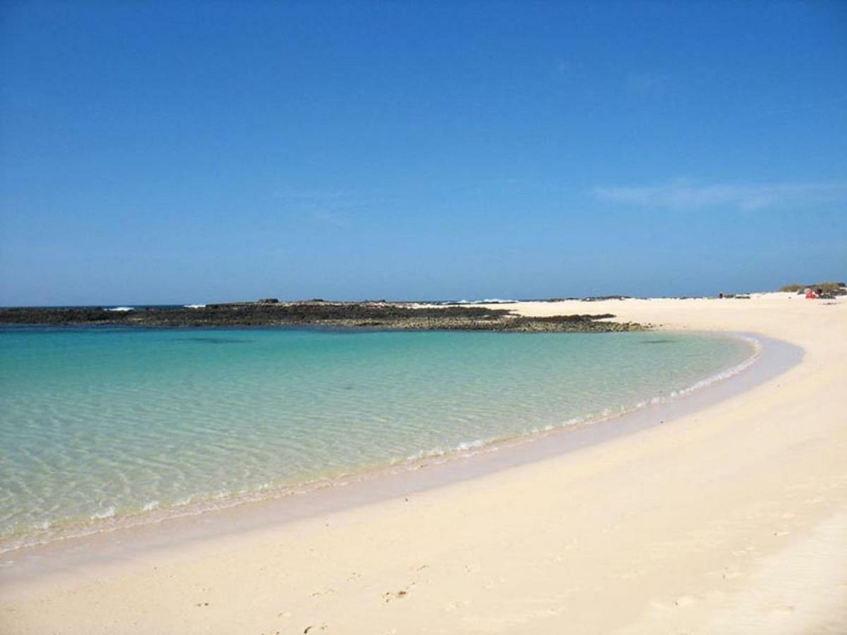 Los Barqueros Corralejo "Beach Front - Town Centre" Apartment ภายนอก รูปภาพ